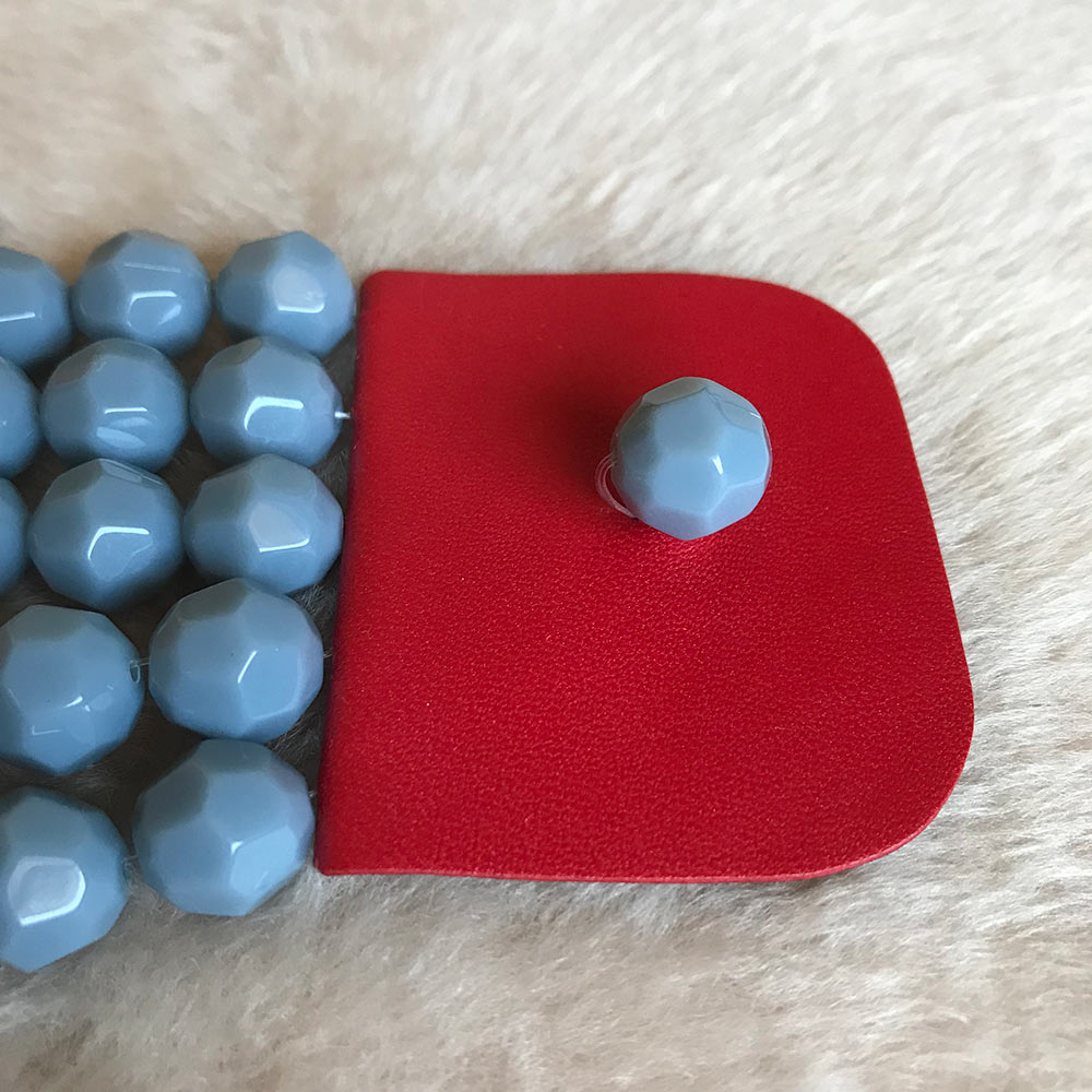 NORA Powder blue + red